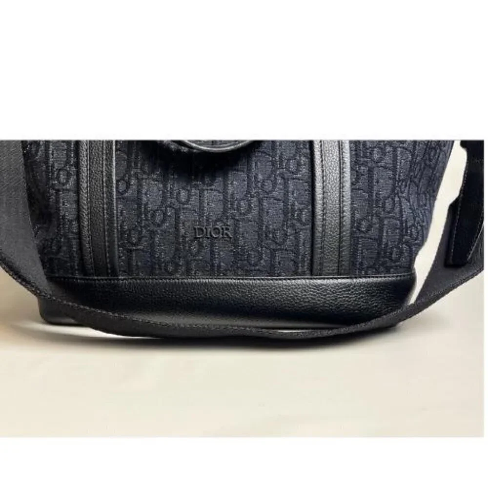 CHRISTIAN DIOR MONOGRAM TOTE BAG - Picture 5 of 16